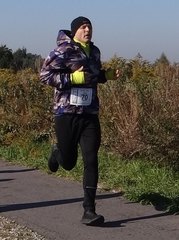 Wieluń biegał na trasie po wąskotorówce