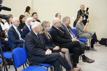 Powiat wieluński: Dzień Edukacji Narodowej odbył się w Gromadzicach