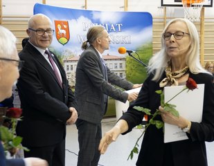 Powiat wieluński: Dzień Edukacji Narodowej odbył się w Gromadzicach