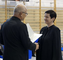 Powiat wieluński: Dzień Edukacji Narodowej odbył się w Gromadzicach