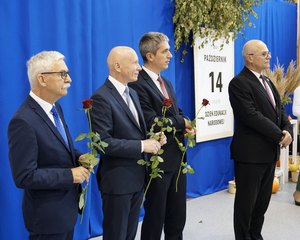 Powiat wieluński: Dzień Edukacji Narodowej odbył się w Gromadzicach