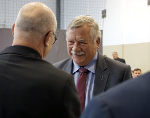 Powiat wieluński: Dzień Edukacji Narodowej odbył się w Gromadzicach