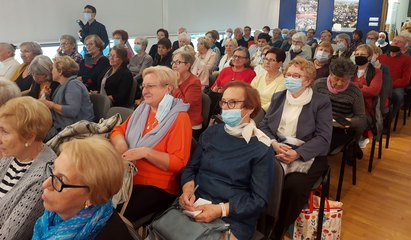 W wieluńskim muzeum zorganizowano wykład o miodzie