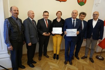 Wieluń z niczym, cały powiat ponad 92 miliony zł. Pierwsze rozdanie Rządowego Funduszu Polski Ład za nami