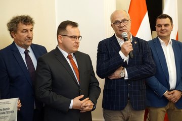 Wieluń z niczym, cały powiat ponad 92 miliony zł. Pierwsze rozdanie Rządowego Funduszu Polski Ład za nami