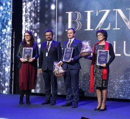 Europejskie Forum Gospodarcze 2021 w Łodzi: Rejonowy Bank Spółdzielczy w Lututowie z Nagrodą Gospodarczą Województwa Łódzkiego „Biznes na PLUS”
