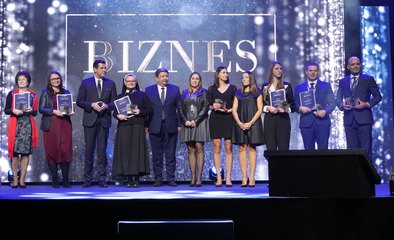 Europejskie Forum Gospodarcze 2021 w Łodzi: Rejonowy Bank Spółdzielczy w Lututowie z Nagrodą Gospodarczą Województwa Łódzkiego „Biznes na PLUS”