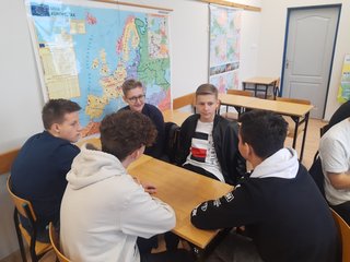 Dziś podsumowanie projektu o mowie nienawiści przez uczniów I LO w Wieluniu