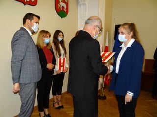 Stypendia Powiatu Wieluńskiego przyznane