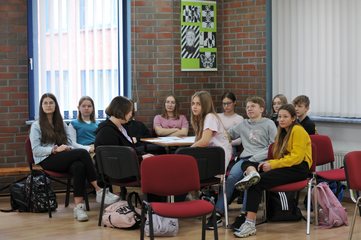 Warsztaty literackie w wieluńskim I LO – kolejny etap projektu Fundacji Słowem Pisane
