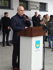 „Na tę inwestycję czekaliśmy 35 lat” - nowe boisko z zapleczem sportowym w Pątnowie