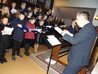 Koncert cecyliański w kościele św. Stanisława. Pod batutą Jakuba Jurdzińskiego wystąpiły dwa chóry i zespół wokalny