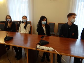Wręczono stypendia Fundacji na Rzecz Rozwoju Powiatu Wieluńskiego