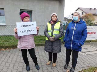 W Białej Drugiej trwa protest mieszkańców. Chcą utworzenia Odcinkowego Pomiaru Prędkości