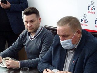 Poseł Rychlik do burmistrza Okrasy: „To spotkanie jest wyrazem wyciągnięcia ręki do burmistrza”
