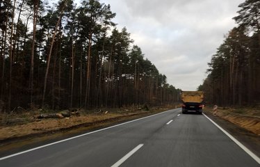 Postępują prace przy rozbudowie DK45 od Praszki do granicy województw opolskiego i łódzkiego