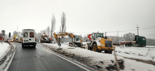 Postępują prace przy rozbudowie DK45 od Praszki do granicy województw opolskiego i łódzkiego