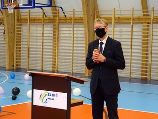 Hala sportowa i boisko w Zespole Szkół nr 1 oficjalnie otwarte