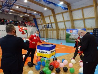 Hala sportowa i boisko w Zespole Szkół nr 1 oficjalnie otwarte