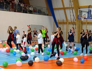 Hala sportowa i boisko w Zespole Szkół nr 1 oficjalnie otwarte