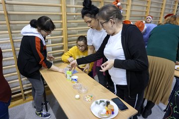 Mikołaj i elfy w Gromadzicach. Była wspólna zabawa, prezenty i mnóstwo radości