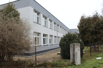 15 grudnia w Lututowie oddanie do użytku wyremontowanej szkoły i skateparku