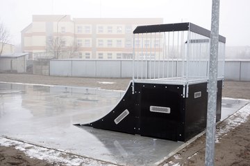 Otwarcie Skateparku i szkoły filialnej w Niemojewie po remoncie