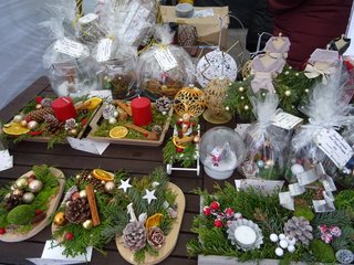 Trwa Jarmark Bożonarodzeniowy w Wieluniu „Wieluńskie Dzwoneczki”