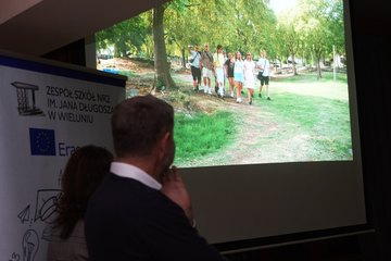 Zagraniczne wojaże uczniów Zespołu Szkół nr 2 w Wieluniu podsumowane! Szkoła realizowała dwa duże projekty