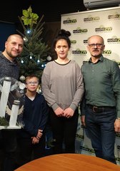 Goście ze Specjalnego Ośrodka Szkolno-Wychowawczego w Gromadzicach odwiedzili Radio ZW