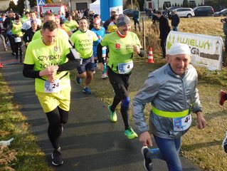 Ponad 130 biegaczy powitało nowy rok w Wieluniu