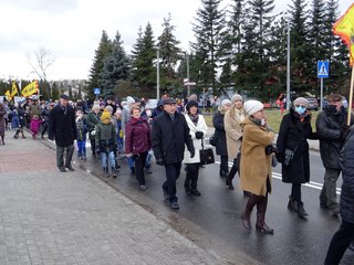 Orszak Trzech Króli przeszedł ulicami Wielunia