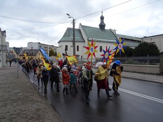 Orszak Trzech Króli przeszedł ulicami Wielunia