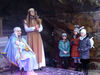 Orszak Trzech Króli przeszedł ulicami Wielunia