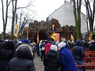 Orszak Trzech Króli przeszedł ulicami Wielunia