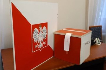 Trwa sesja Rady Powiatu w Wieluniu. Dziś poznamy nazwisko jej nowego wiceprzewodniczącego