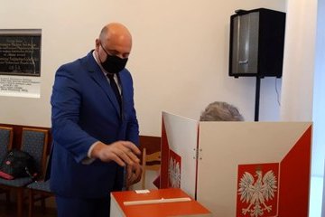 Trwa sesja Rady Powiatu w Wieluniu. Dziś poznamy nazwisko jej nowego wiceprzewodniczącego