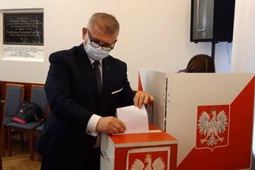 Trwa sesja Rady Powiatu w Wieluniu. Dziś poznamy nazwisko jej nowego wiceprzewodniczącego