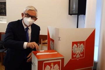 Trwa sesja Rady Powiatu w Wieluniu. Dziś poznamy nazwisko jej nowego wiceprzewodniczącego