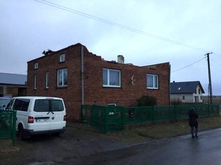 Ogromne straty po nocnej wichurze w gminie Czarnożyły
