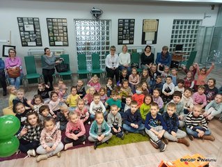 Kolejne spotkanie z cyklu „W służbie człowiekowi” w wieluńskiej bibliotece