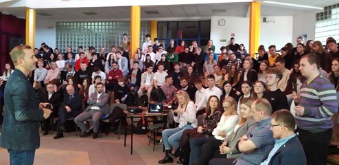 Tomasz Rożek, znany popularyzator nauki, odwiedził LO im. Tadeusza Kościuszki