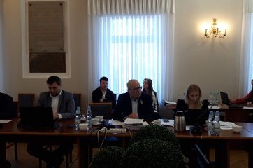 Trwa 52. sesja Rady Powiatu Wieluńskiego