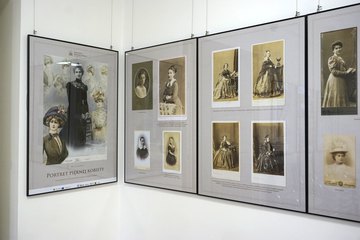 Podróże wycinanek w Muzeum w Praszce
