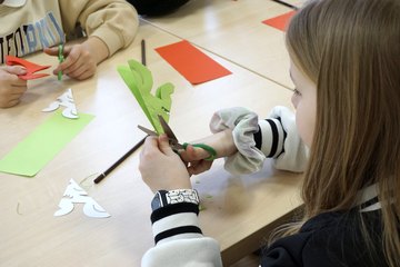 Podróże wycinanek w Muzeum w Praszce