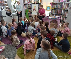 Kolejne spotkanie z cyklu „W służbie człowiekowi” w wieluńskiej książnicy