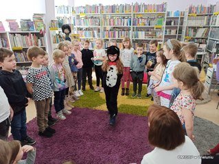 Kolejne spotkanie z cyklu „W służbie człowiekowi” w wieluńskiej książnicy