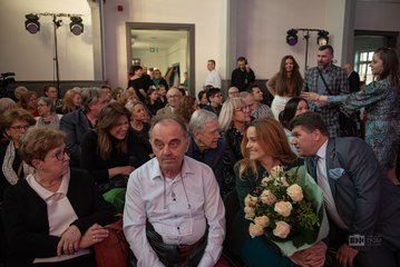 Elżbieta Kalińska, dyrektorka Wieluńskiego Domu Kultury zadebiutowała jako poetka