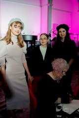 Elżbieta Kalińska, dyrektorka Wieluńskiego Domu Kultury zadebiutowała jako poetka