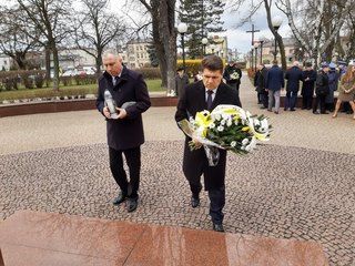 Wieluń obchody 82. rocznicy zbrodni katyńskiej